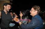 Rajat Kapoor, Vinay Pathak at Raat Gayi Baat Gayi cast chills at Bonobo bar in Bandra, Mumbai on 30th Dec 2009 (10).JPG